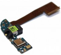 Шлейф HTC One M9 с разъемом зарядки с разъемом наушников с микрофоном (два разъема под антенну)